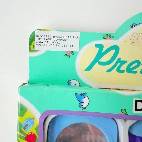 Vintage 80s NIB Pretty  Sally vanity brush dressing set - Picture 3 of 6